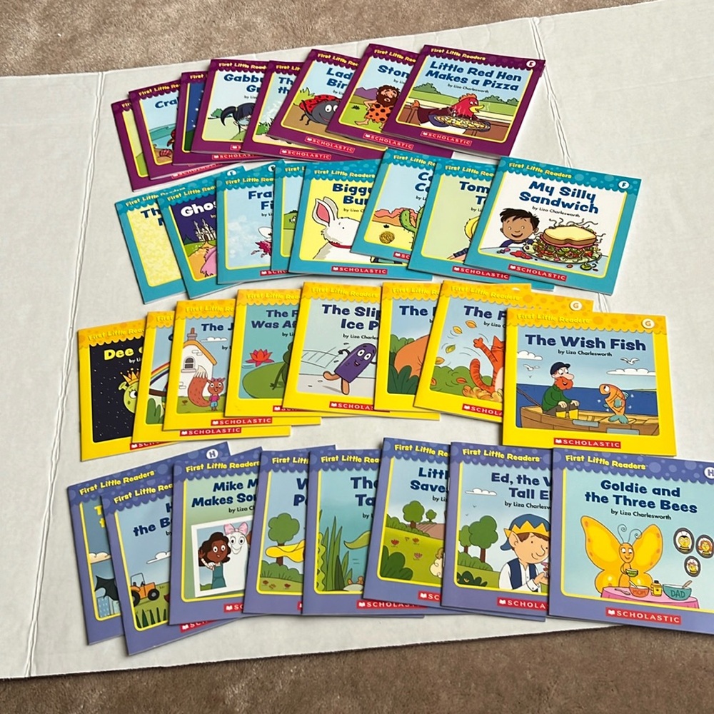 Scholastic First Little Reader Books EUC